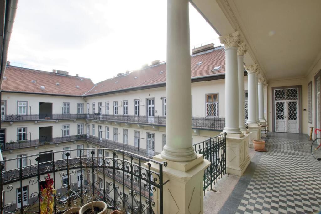 Apartament Budget By Hi5 - King Street - For Groups